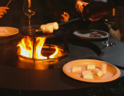 Pommes caramélisées et marshmallows grillés